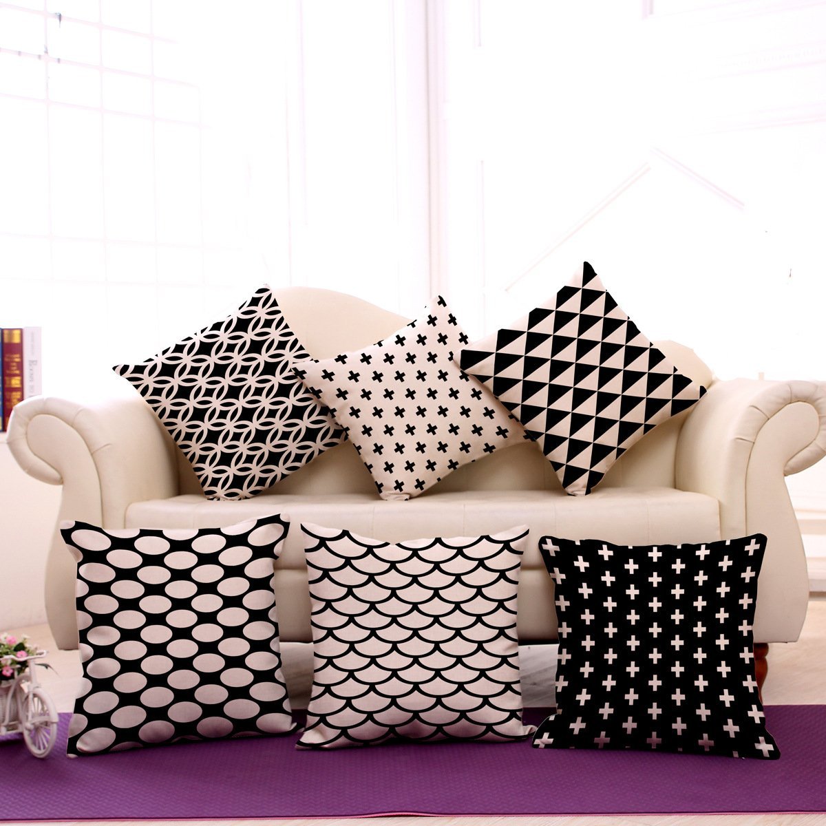 Black White Geometric Patterned Cushion Cover-D